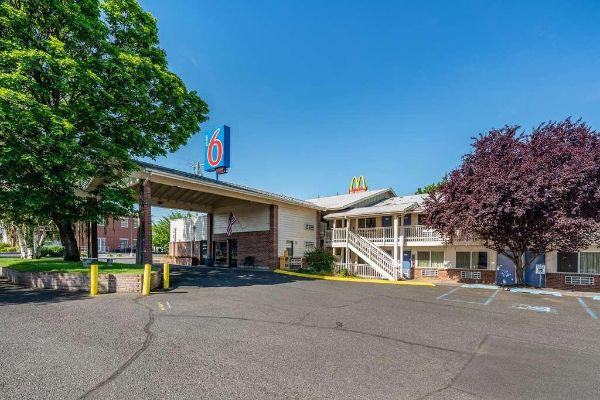MOTEL 6 CLARKSTON (Clarkston)